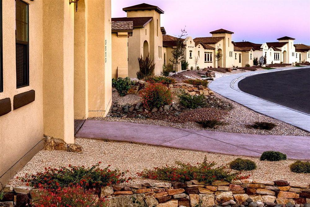 The Courtyard Villas Hobbs Bagian luar foto