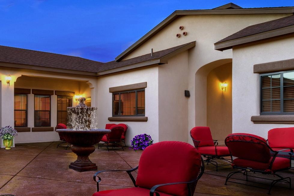 The Courtyard Villas Hobbs Bagian luar foto