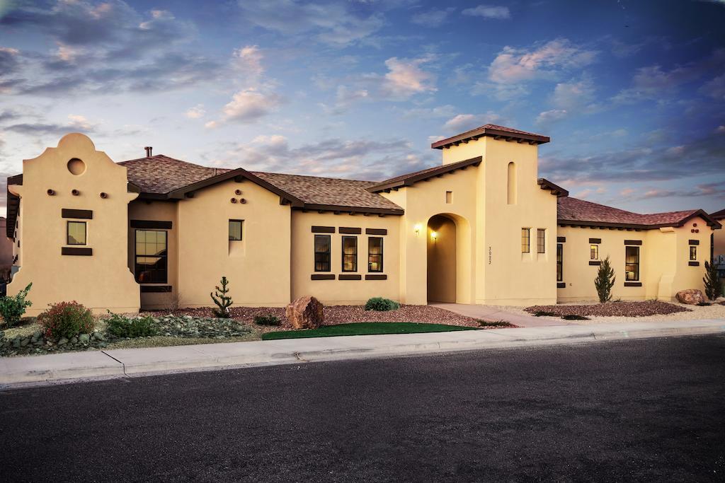 The Courtyard Villas Hobbs Bagian luar foto